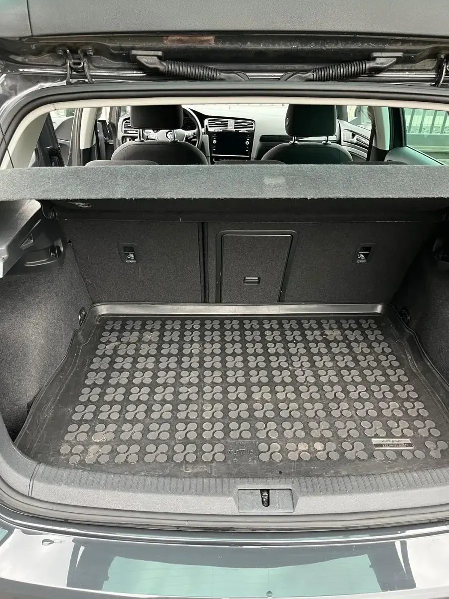 Gebraucht VW Golf VII Edition 150 PS (110 kW) 2017 Grau Limousine