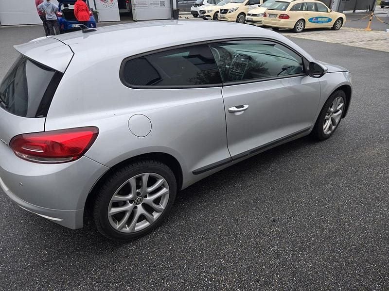 Schwarz Gebraucht 2009 VW Scirocco Coupé | 4.750 € (Superpreis) - Bild 1/4