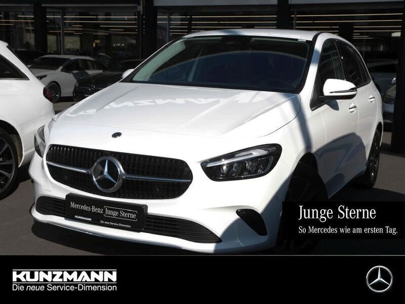 Unilack polarweiß Gebraucht 2024 Mercedes B250e Progressive Van / Kleinbus | 30.350 € (Guter Preis) - Bild 1/4