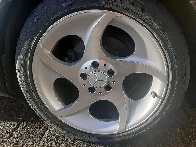 Second-hand Mercedes SL350 2006 Negru Cabrio