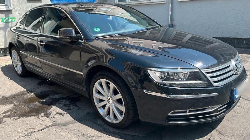 Schwarz Gebraucht 2010 VW Phaeton Limousine | 5.700 € (Guter Preis) - Bild 1/4