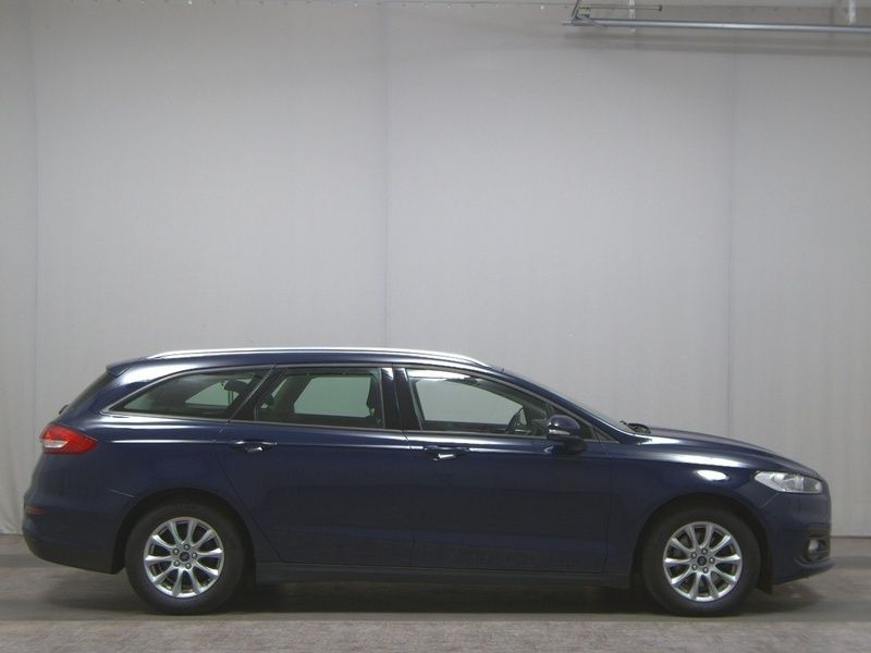 Blau Gebraucht 2019 Ford Mondeo Trend Kombi | 11.980 € (Superpreis) - Bild 1/4