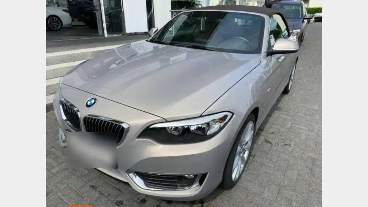 Gebraucht BMW 230 Luxury Line 252 PS (185 kW) 2016 Silber Cabrio