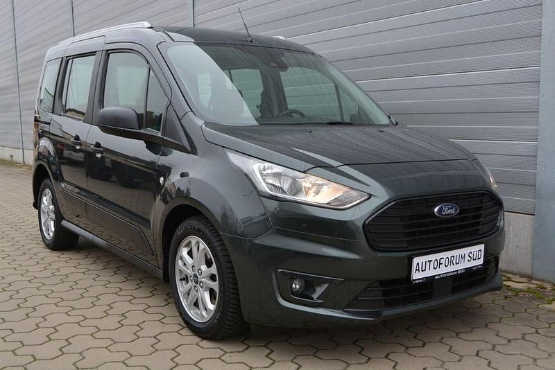Grün Gebraucht 2019 Ford Tourneo Connect Trend Van / Kleinbus | 11.990 € (Superpreis) - Bild 1/4