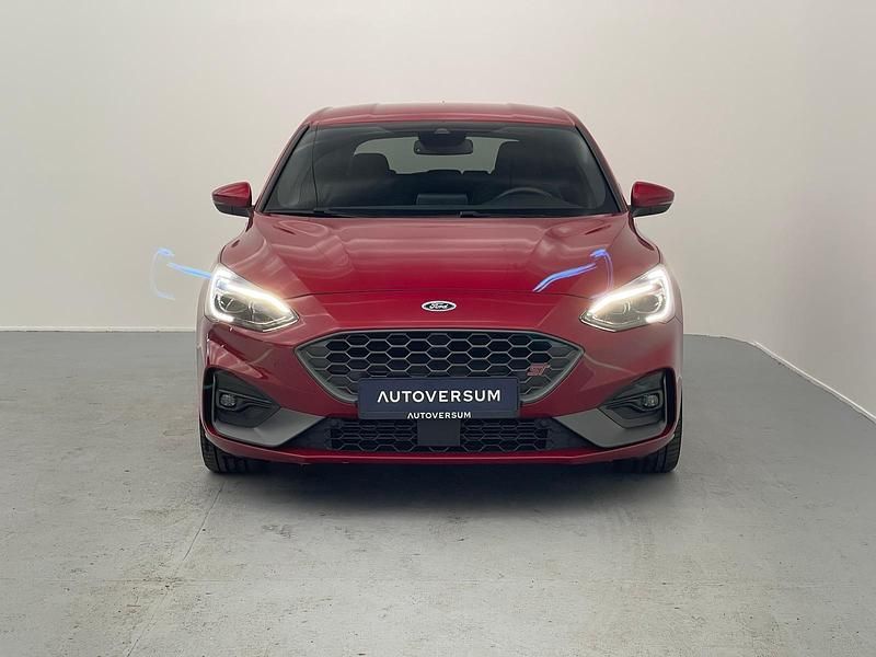 Gebraucht Ford Focus ST 280 PS (205 kW) 2021 Fantastic red tc Limousine