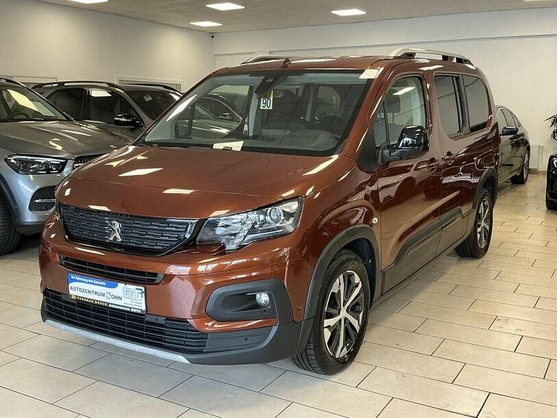 Orange Gebraucht 2021 Peugeot Rifter Allure GT-Line Van / Kleinbus | 19.400 € (Guter Preis) - Bild 1/4