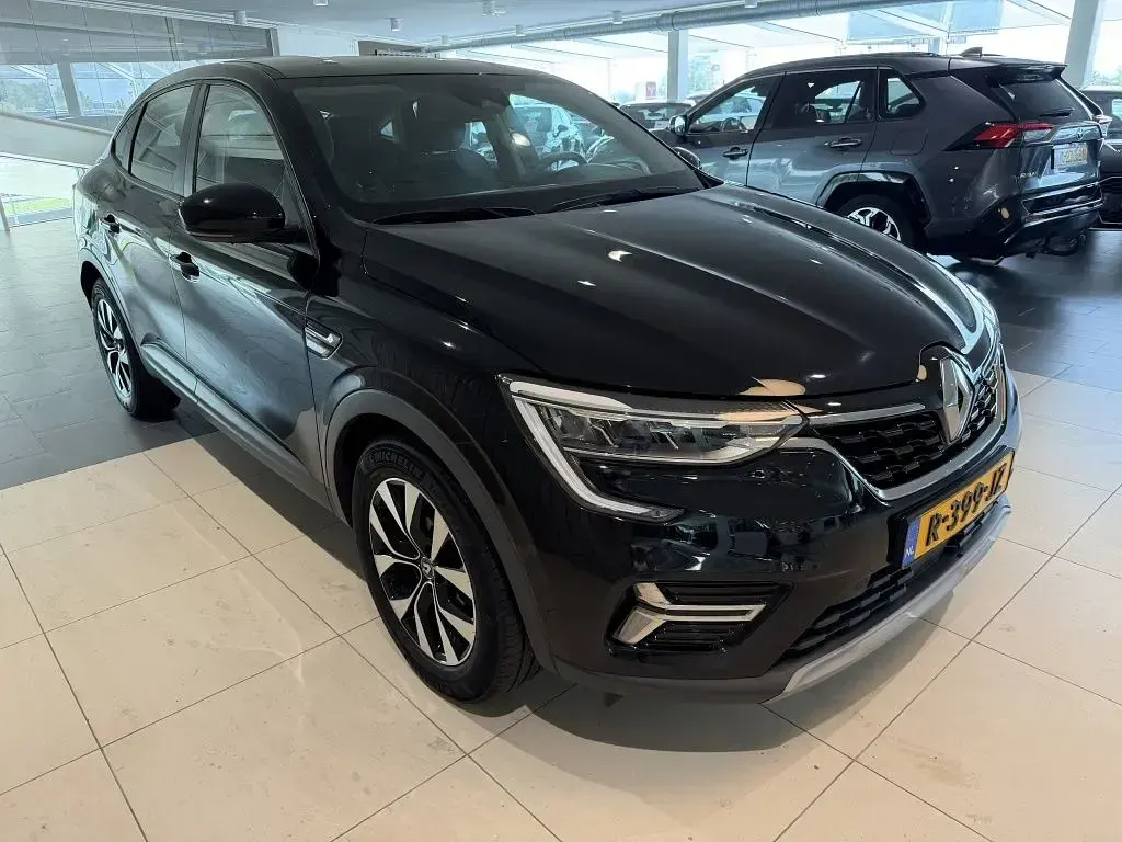 Gebraucht Renault Arkana Zen 94 PS (69 kW) 2022 Schwarz SUV