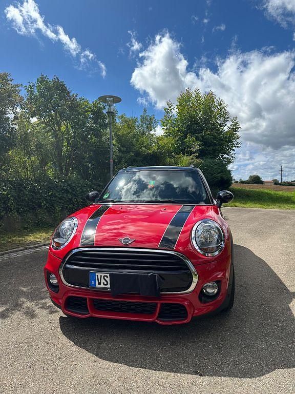 Rot Gebraucht 2019 Mini John Cooper Works Kleinwagen | 15.600 € (Fairer Preis) - Bild 1/4