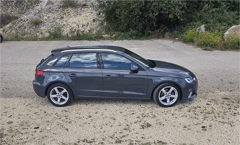 Gebraucht Audi A3 Design 150 PS (110 kW) 2017 Grau Limousine