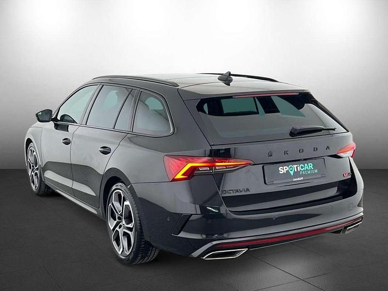 Gebraucht Skoda Octavia RS 200 PS (147 kW) 2022 Schwarz (metallic) Kombi