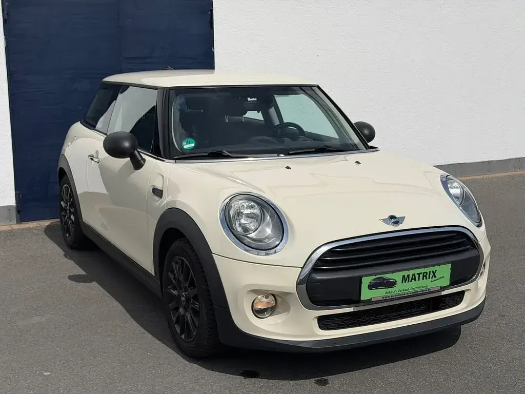 Usata Mini ONE 102 CV (75 kW) 2015 Bianco Utilitaria