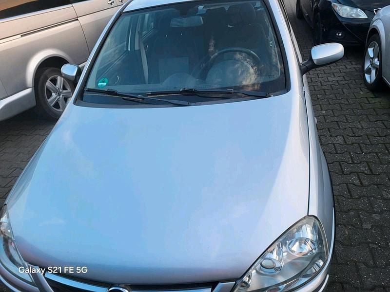 Gebraucht Opel Corsa 80 PS (58 kW) 2006 Silber Kleinwagen