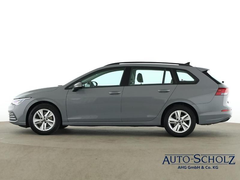 Gebraucht VW Golf VIII Life 150 PS (110 kW) 2022 Grau Kombi