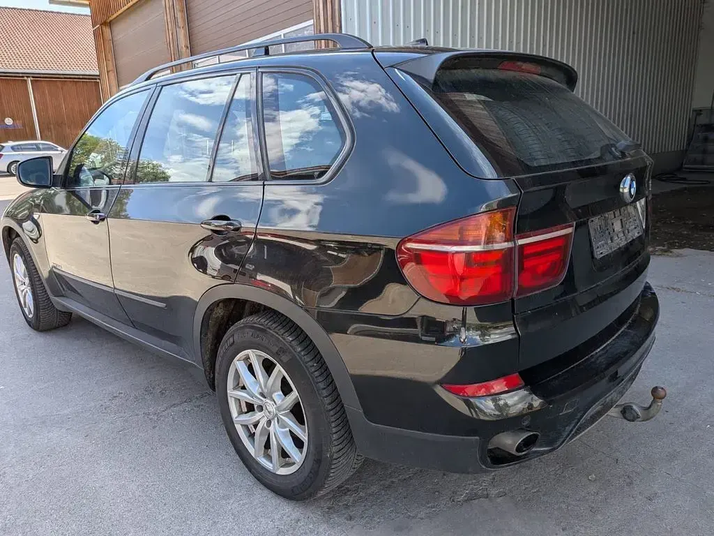 Gebraucht BMW X5 Performance 245 PS (180 kW) 2011 Schwarz SUV