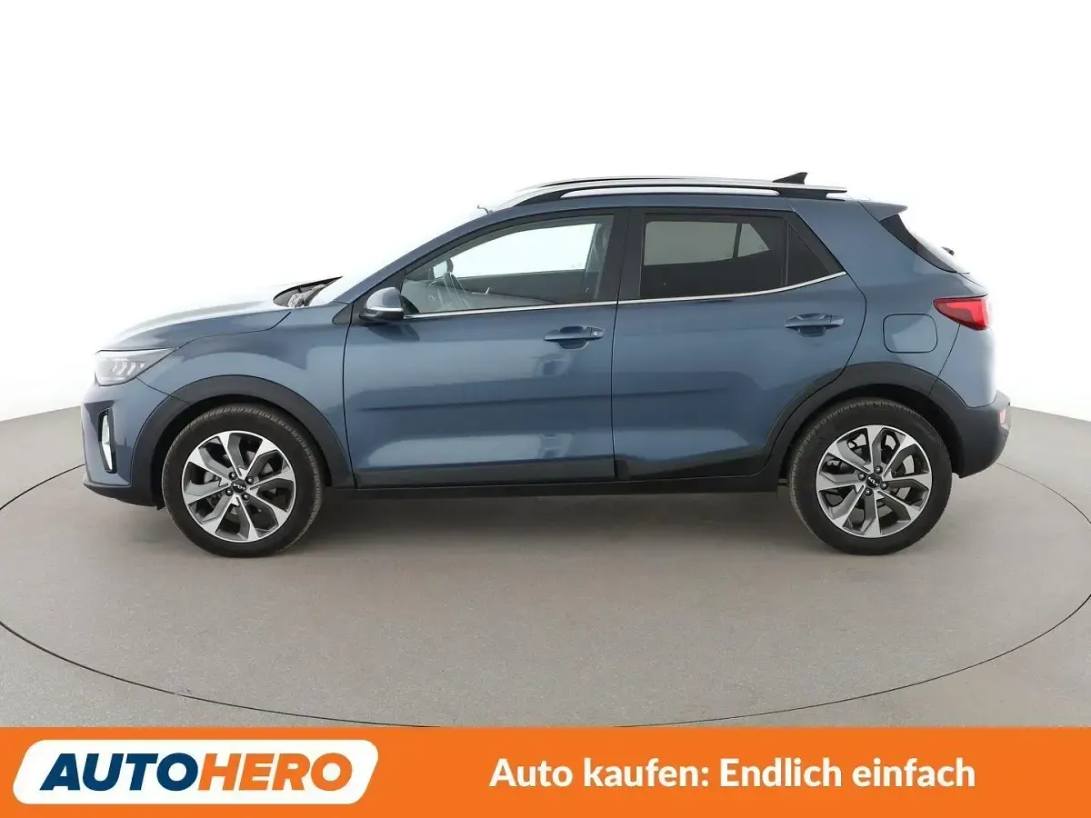 Gebraucht Kia Stonic Spirit 120 PS (88 kW) 2024 Blau SUV