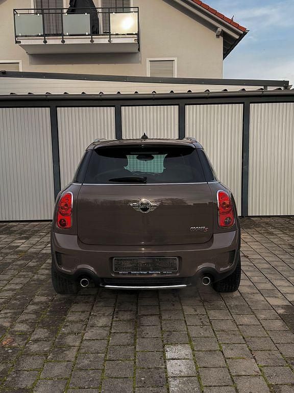 Gebraucht Mini Countryman 184 PS (135 kW) 2011 Braun SUV