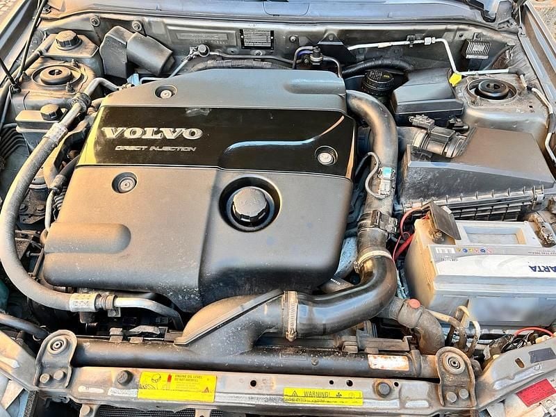 Gebraucht Volvo V40 101 PS (74 kW) 2003 Silber Kombi