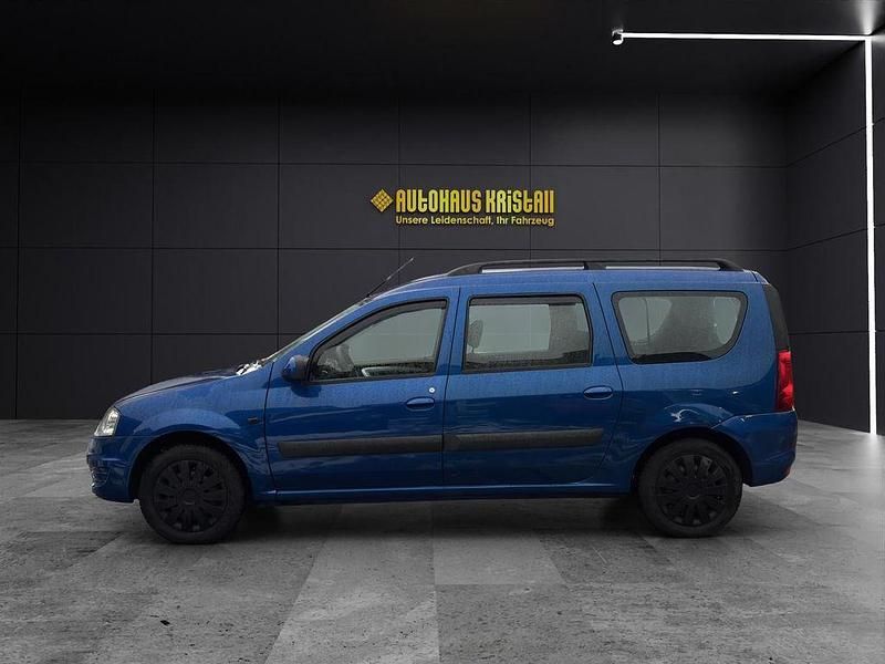 Gebraucht Dacia Logan Lauréate 105 PS (77 kW) 2009 Blau Limousine