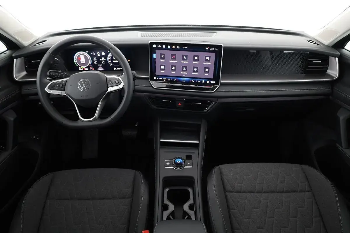 Neu VW Tayron Life 204 PS (150 kW) 2025 Delfingrau metallic SUV