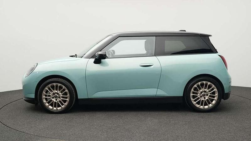 Gebraucht Mini Cooper Favoured 135 kW (184 PS) 2025 Grün Kleinwagen