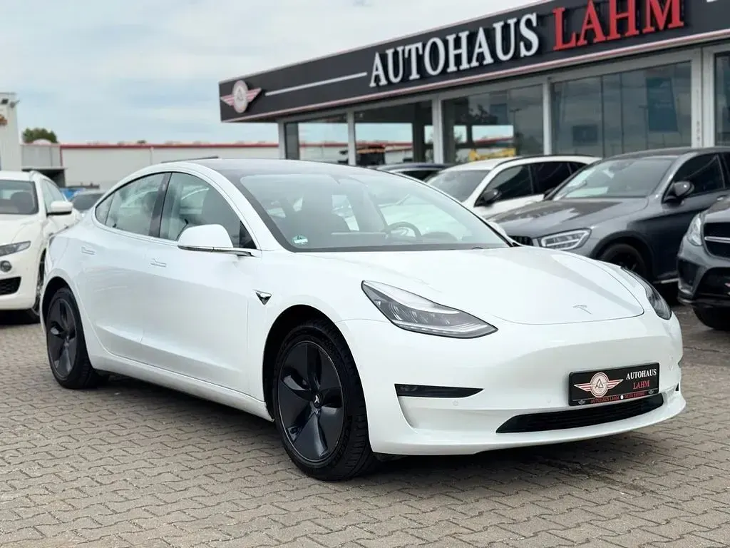 Gebraucht Tesla Model 3 350 kW (476 PS) 2019 Weiß Limousine