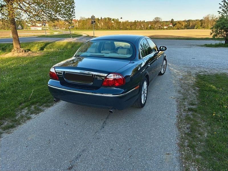 Używany Jaguar S-Type Executive 207 KM (152 kW) 2006 Czarny Sedan/Limuzyna