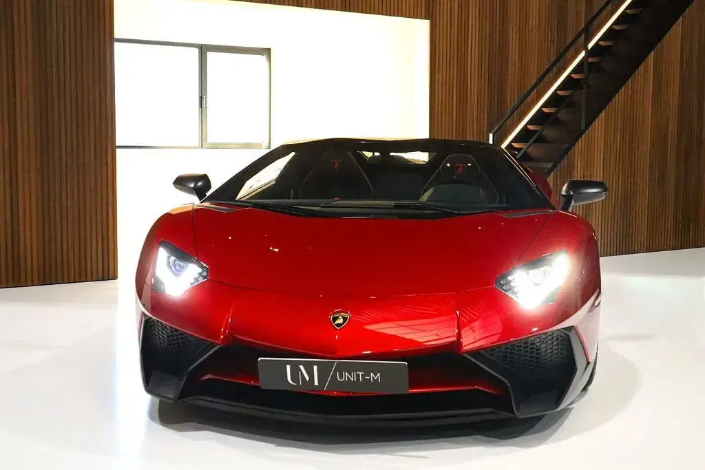 Second-hand Lamborghini Aventador 751 CP (552 kW) 2016 Roșu Cabrio