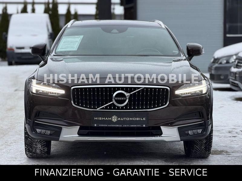 Gebraucht Volvo V90 CC 190 PS (139 kW) 2017 Braun Kombi