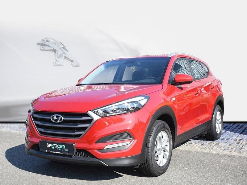 Rot Gebraucht 2018 Hyundai Tucson Classic SUV | 14.990 € (Fairer Preis) - Bild 1/4