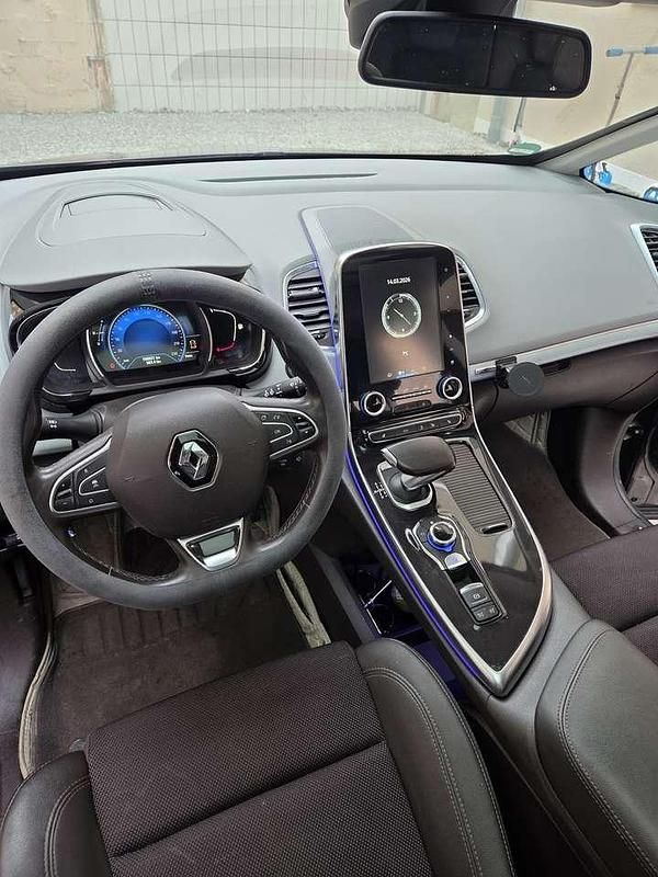 Gebraucht Renault Espace Intens 160 PS (117 kW) 2015 Van / Kleinbus