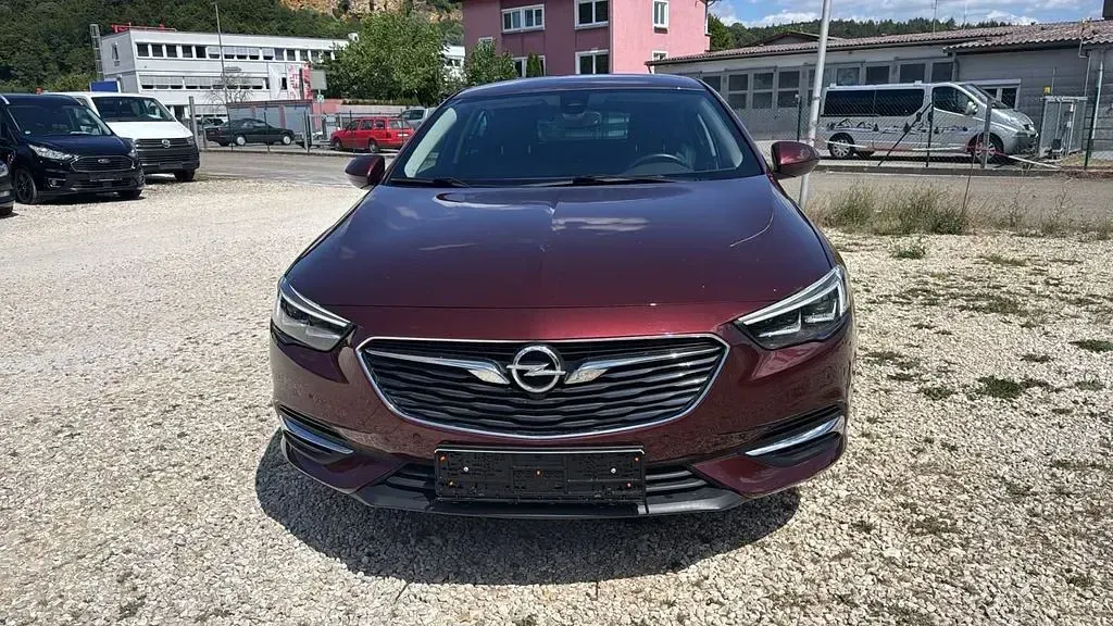 Gebraucht Opel Insignia Innovation 140 PS (102 kW) 2018 Braun Limousine
