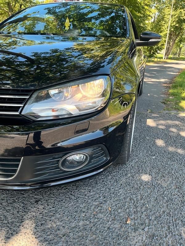 Gebraucht VW Eos 122 PS (89 kW) 2013 Schwarz Cabrio