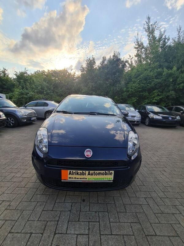 Blau Gebraucht 2014 Fiat Punto Kleinwagen | 4.500 € (Etwas zu teuer) - Bild 1/4