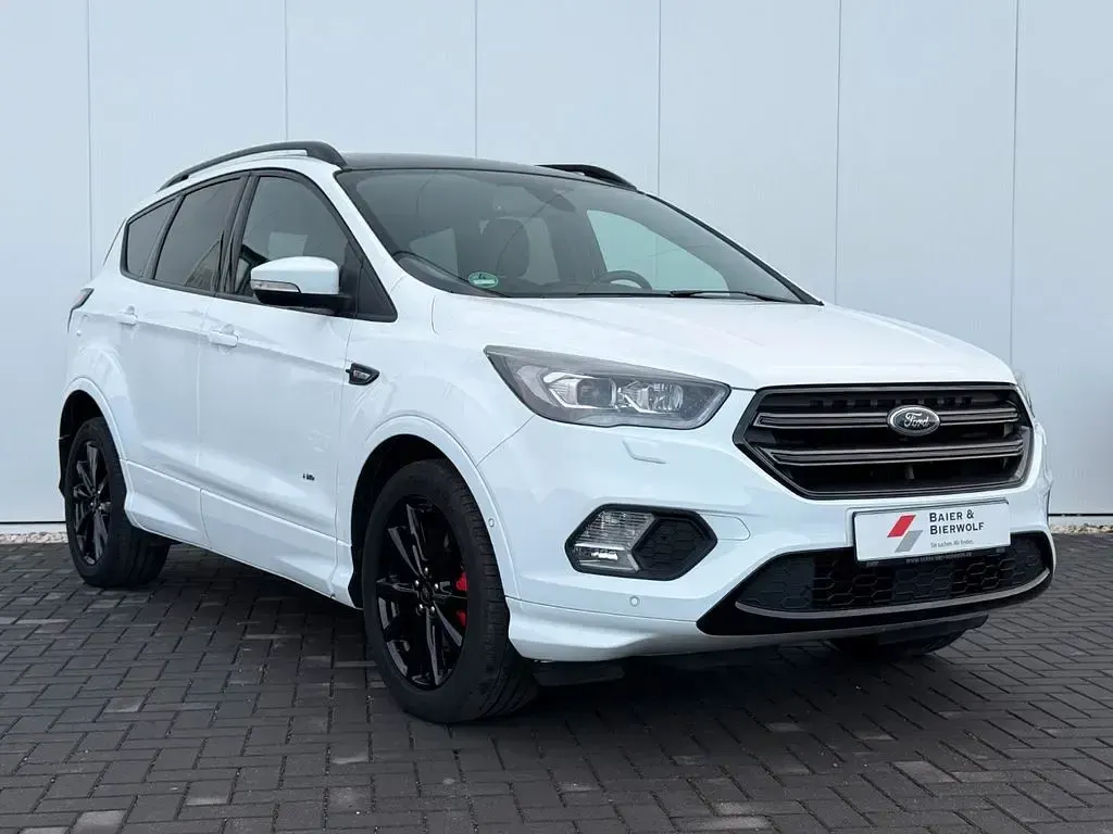 Gebraucht Ford Kuga ST-Line 242 PS (177 kW) 2017 Weiß SUV