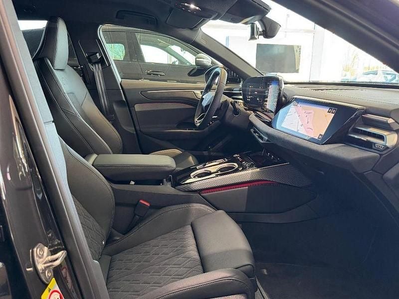 Neu Audi A6 Edition .1 299 PS (219 kW) 2025 Braun Kombi