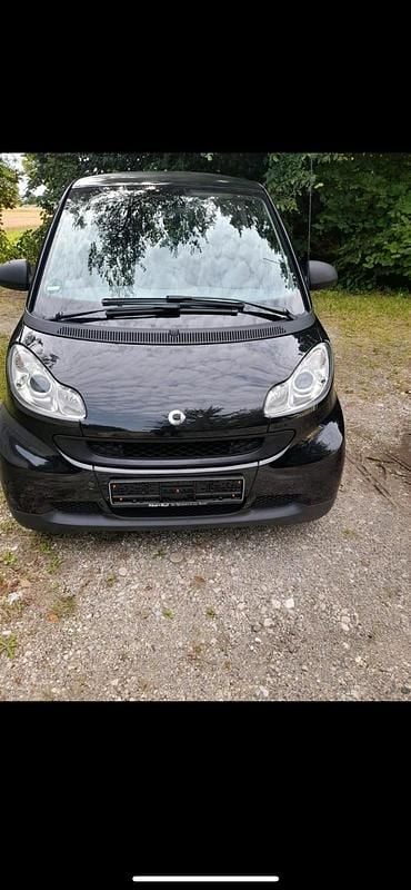 Schwarz Gebraucht 2010 Smart ForTwo Coupé Kleinwagen | 4.400 € (Fairer Preis) - Bild 1/4