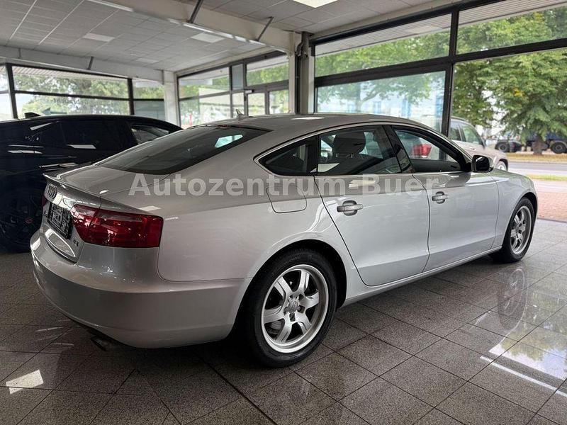 Gebraucht Audi A5 Sportback Sport 179 PS (131 kW) 2010 Silber Kleinwagen