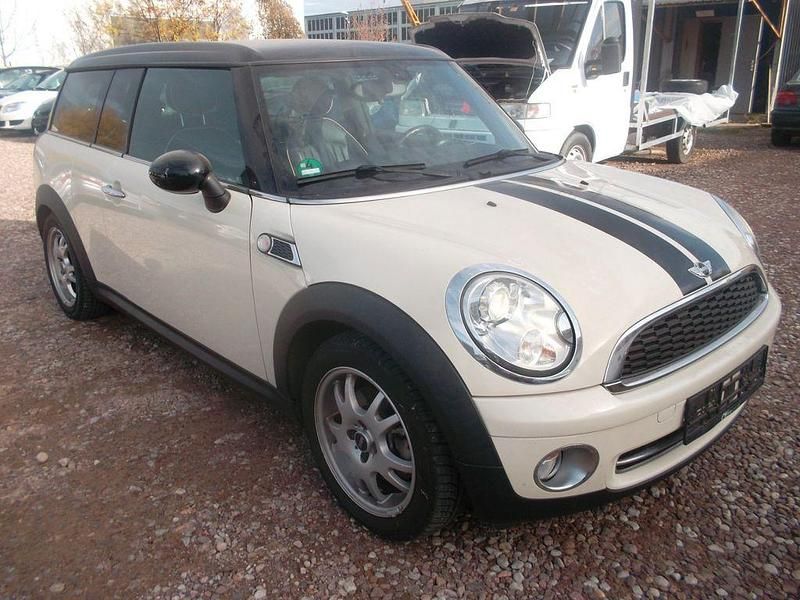 Weiß Gebraucht 2008 Mini Cooper Clubman Kombi | 5.900 € (Fairer Preis) - Bild 1/4
