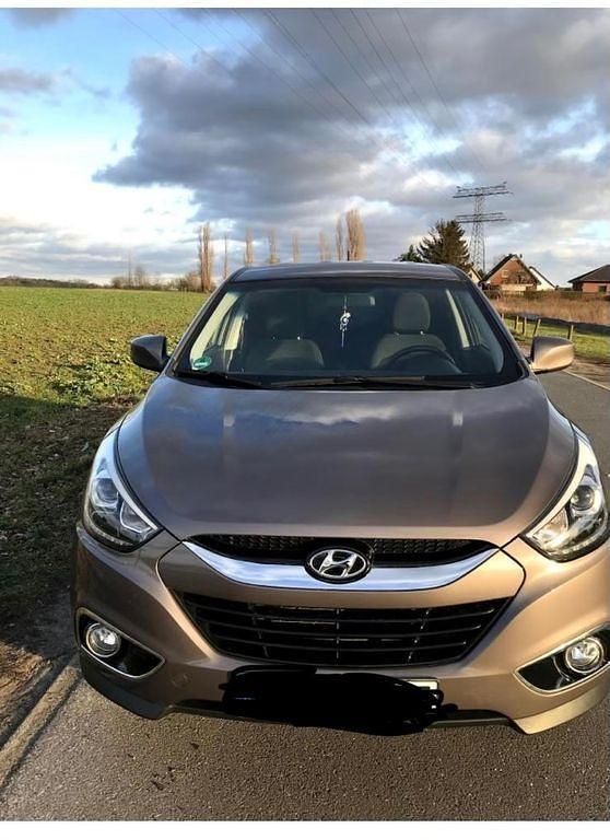 Gebraucht Hyundai ix35 Classic 116 PS (85 kW) 2015 Braun SUV