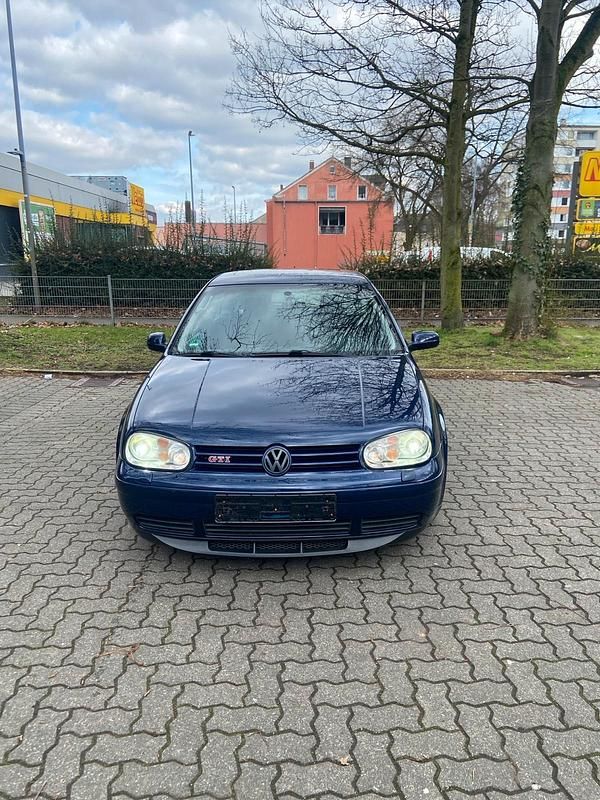 Gebraucht VW Golf IV 150 PS (110 kW) 2001 Blau Kleinwagen
