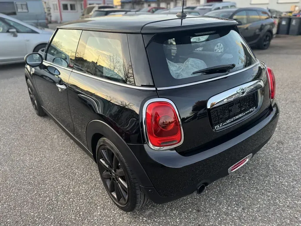 Gebraucht Mini Cooper 102 PS (75 kW) 2017 Schwarz Kleinwagen