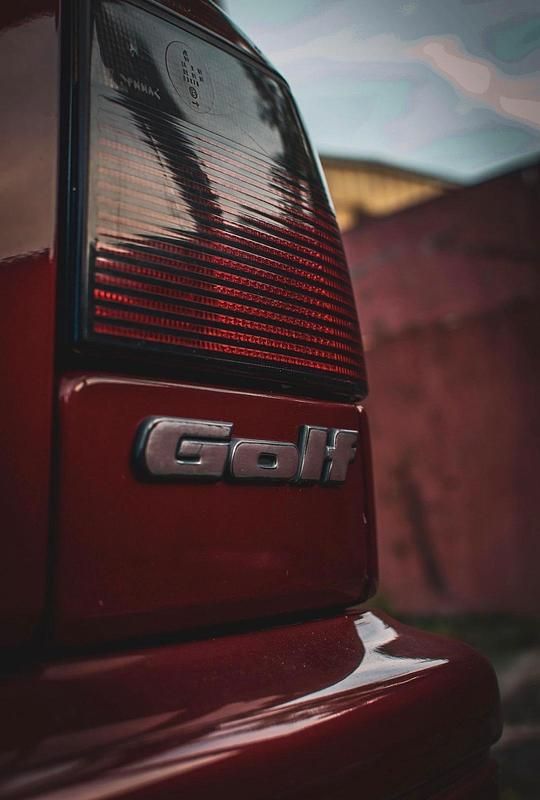 Gebraucht VW Golf III 60 PS (44 kW) 1997 Rot Kleinwagen