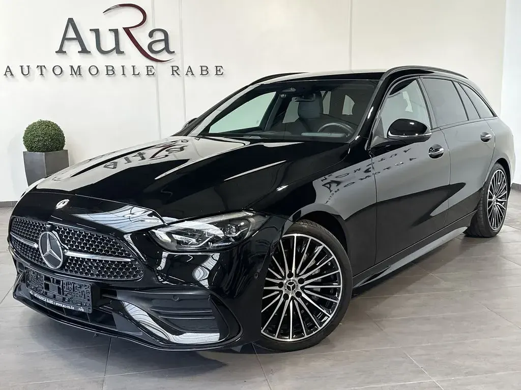 Gebraucht Mercedes 300 AMG line 265 PS (194 kW) 2022 Schwarz Limousine