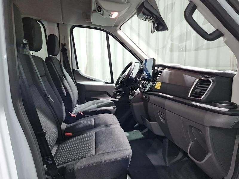 Nowe Ford Transit Trend 131 KM (96 kW) 2026 Biały Kombi
