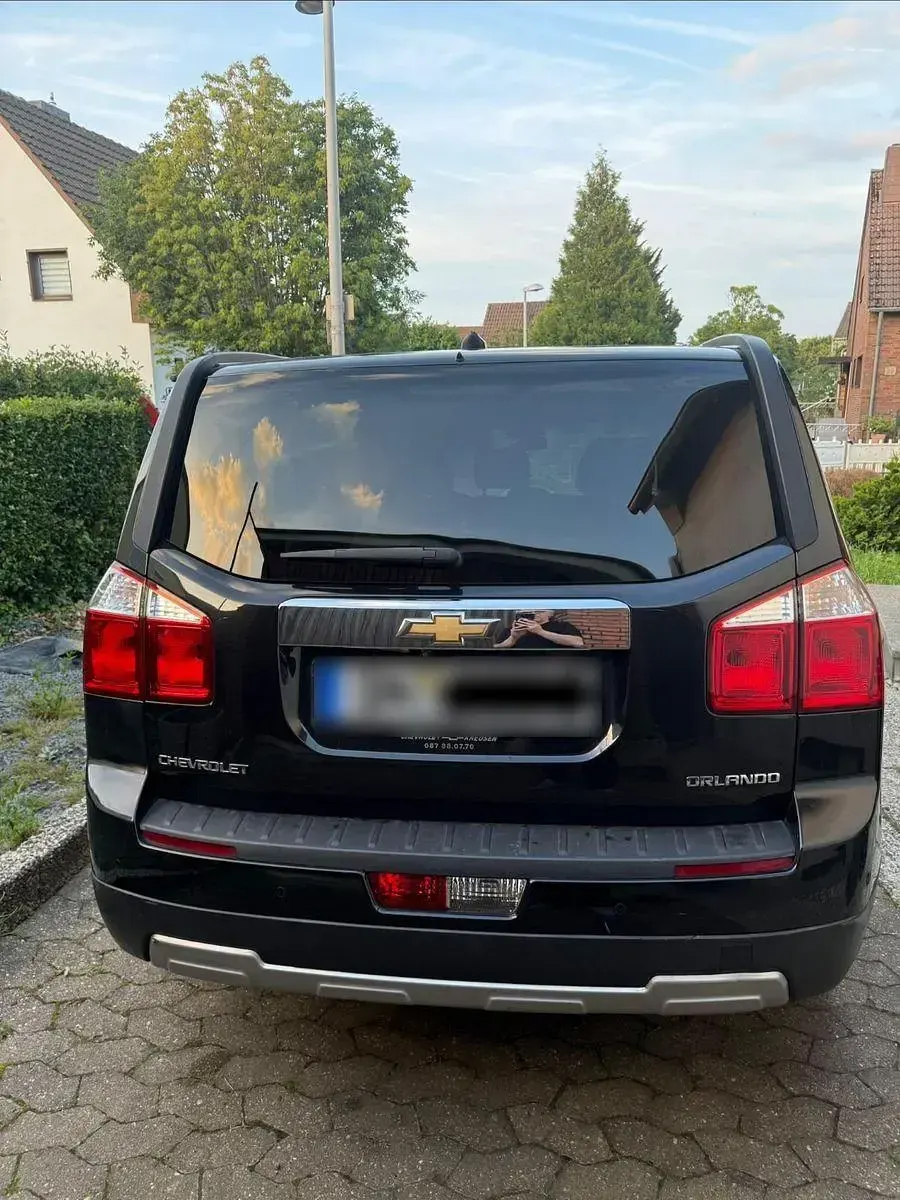 Gebraucht Chevrolet Orlando LTZ 163 PS (119 kW) 2014 Schwarz Van / Kleinbus