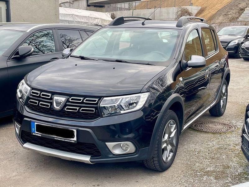 Gebraucht Dacia Sandero Stepway 90 PS (66 kW) 2019 Schwarz SUV