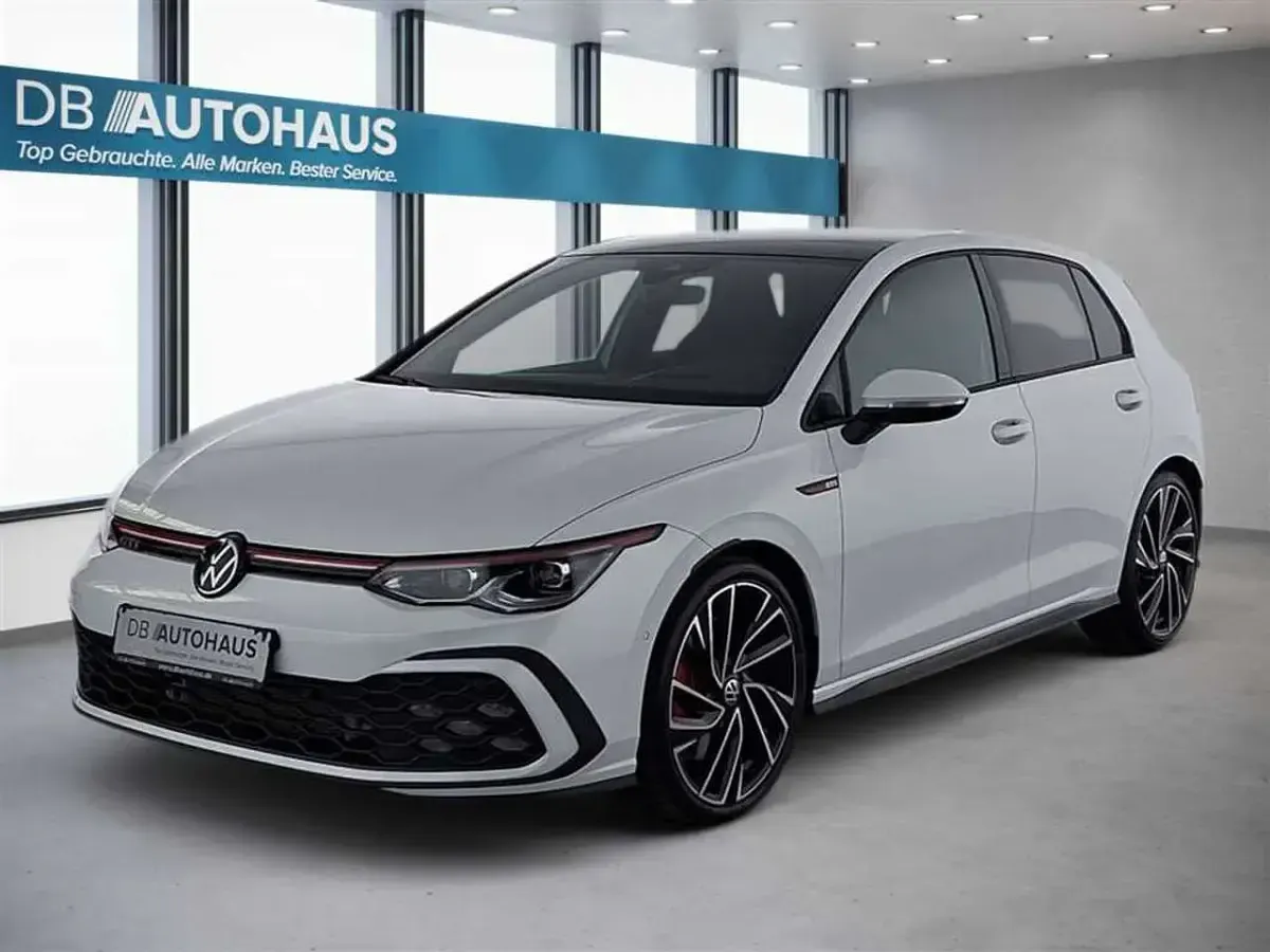Gebraucht VW Golf VIII GTI 245 PS (180 kW) 2024 Limousine