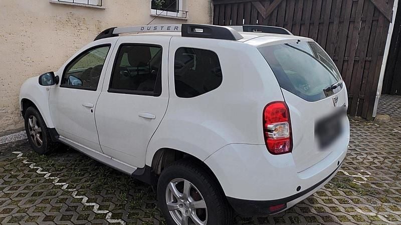 Gebraucht Dacia Duster 101 PS (74 kW) 2014 Weiß SUV