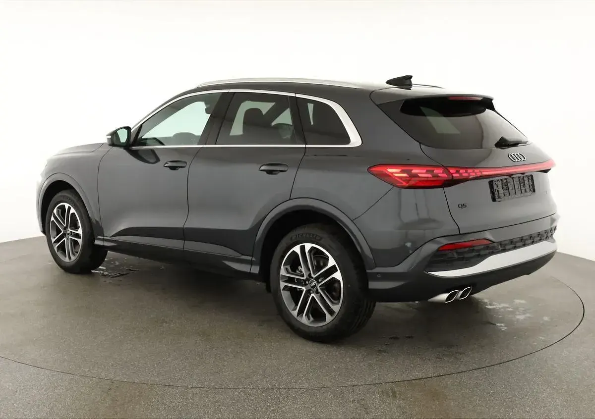 Ny Audi Q5 204 HK (150 kW) 2026 Grå SUV