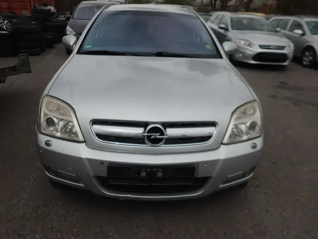 Gebraucht Opel Signum Cosmo 150 PS (110 kW) 2004 Silber Kleinwagen